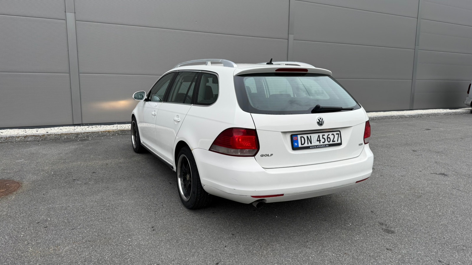 Volkswagen Golf Variant 1.6 TDI DPF DSG Sequential, 7-trins, 105ps, 2010