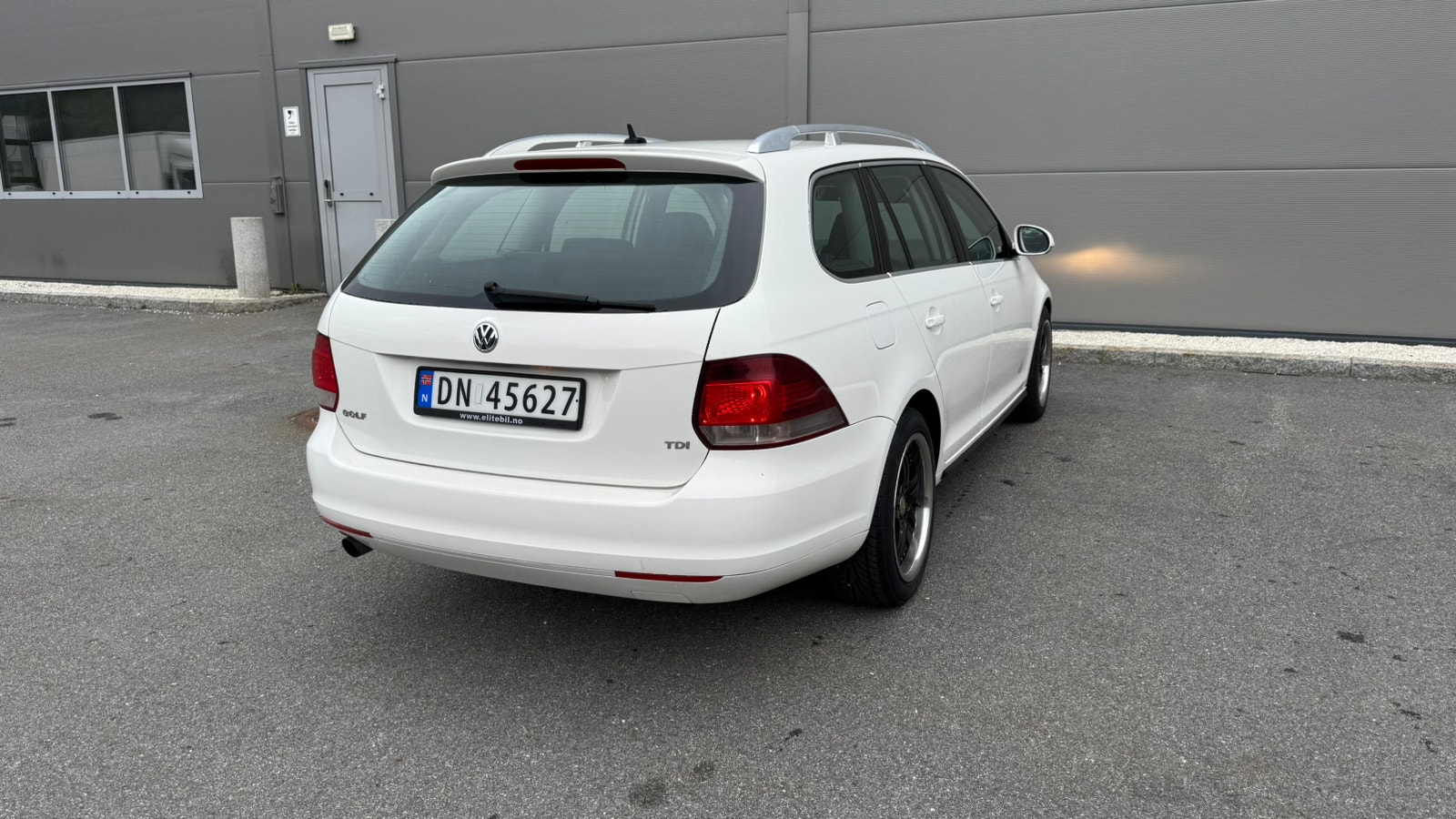 Volkswagen Golf Variant 1.6 TDI DPF DSG Sequential, 7-trins, 105ps, 2010