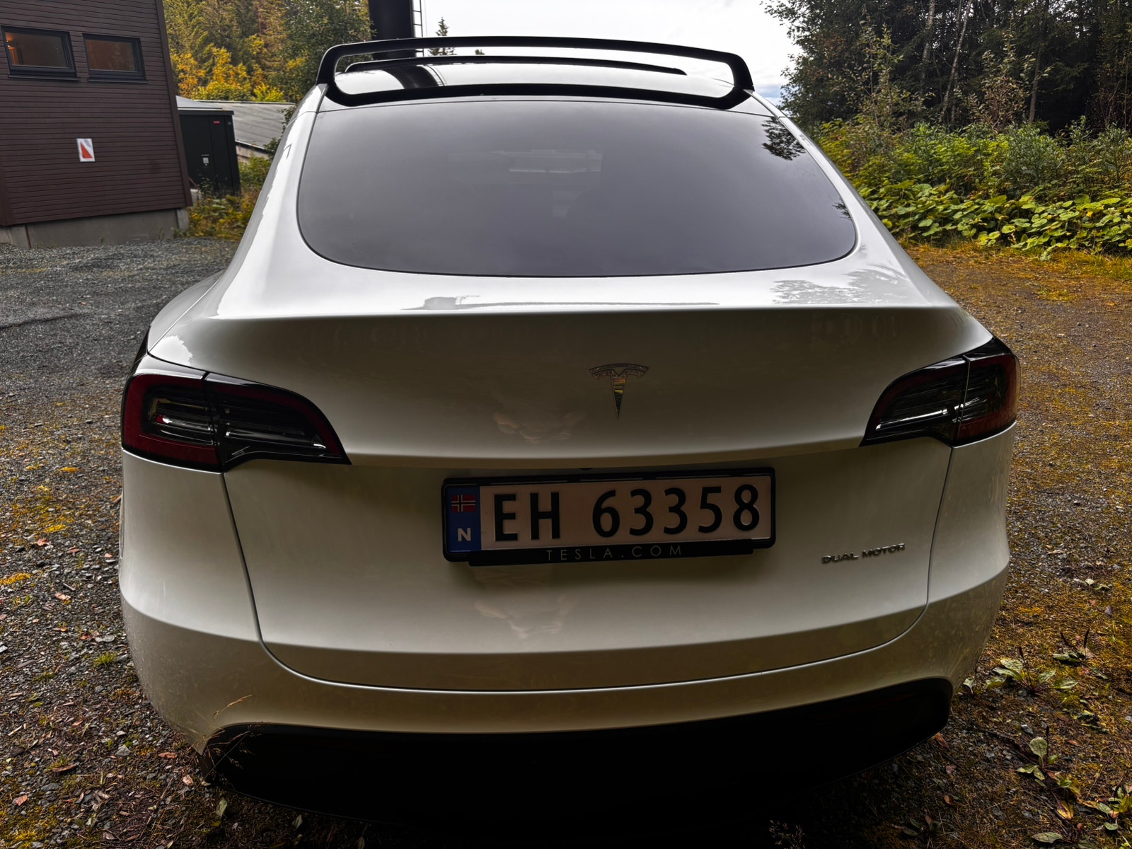Tesla Model Y Long Range AWD, 514ps, 2024