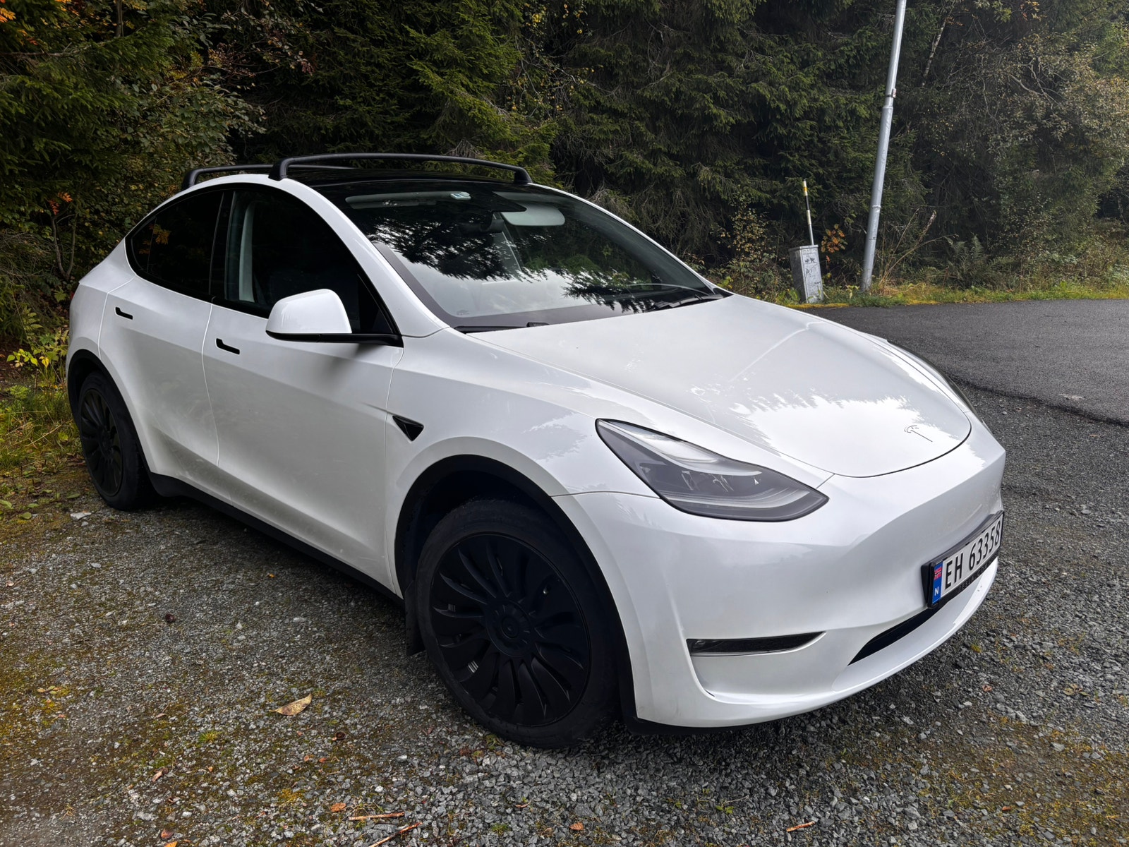 Tesla Model Y Long Range AWD, 514ps, 2024