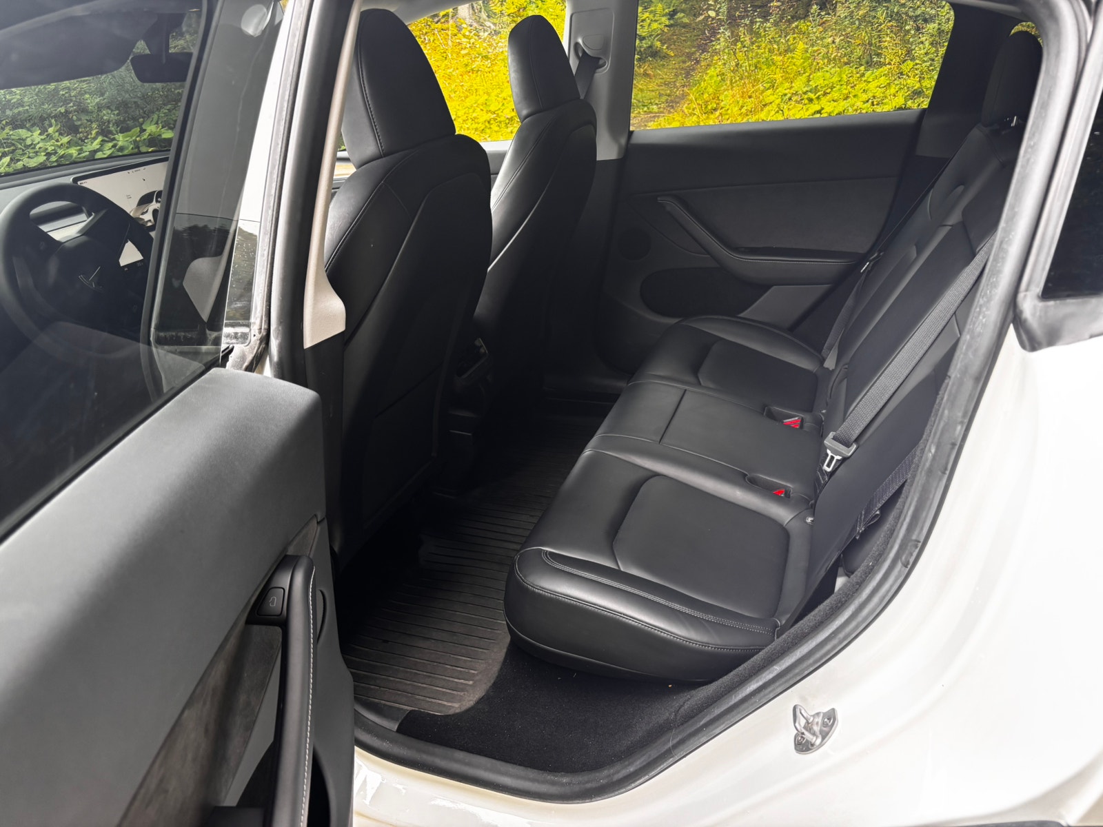 Tesla Model Y Long Range AWD, 514ps, 2024