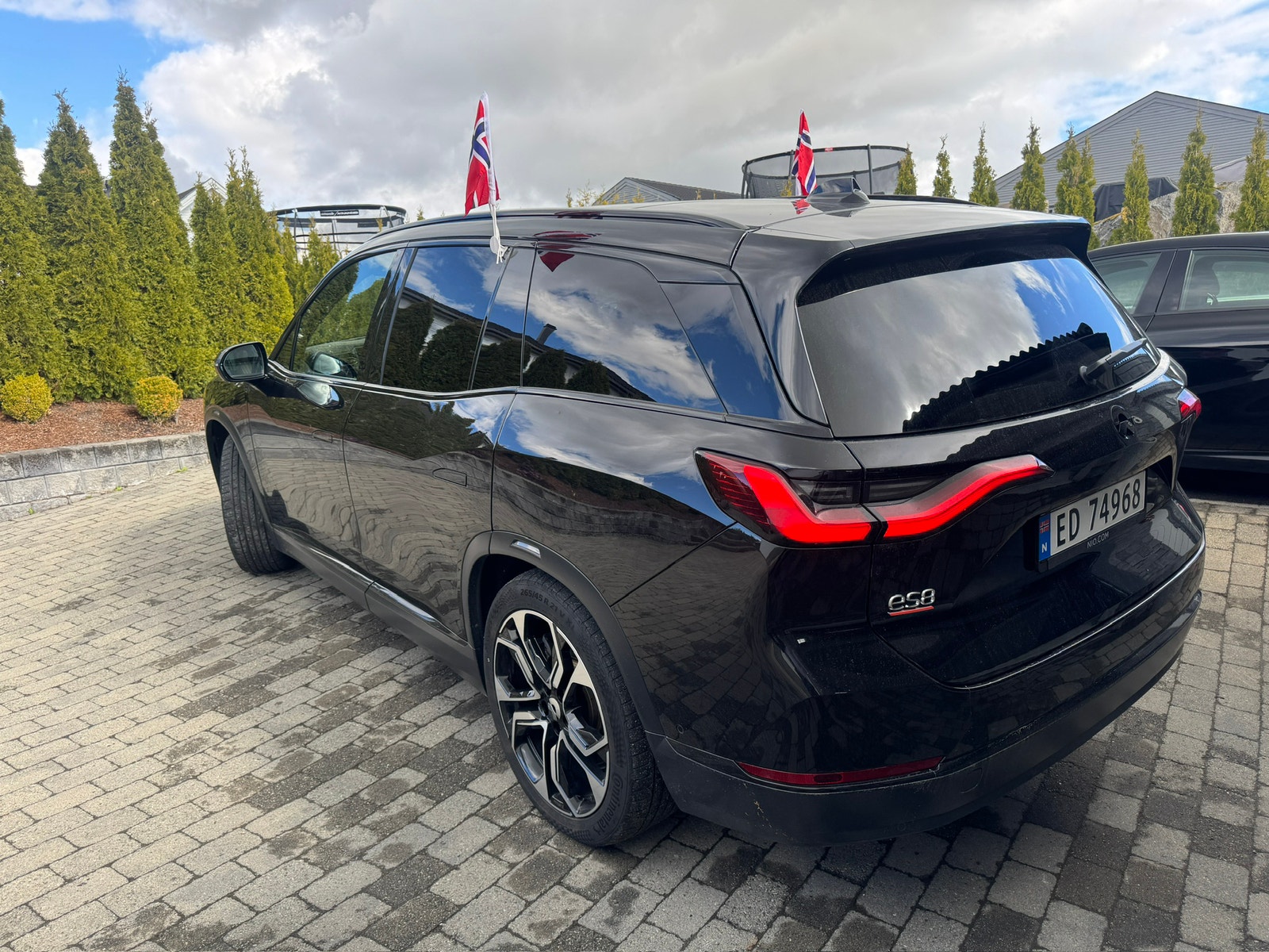 NIO ES8 Long Range, 544hp, 2021