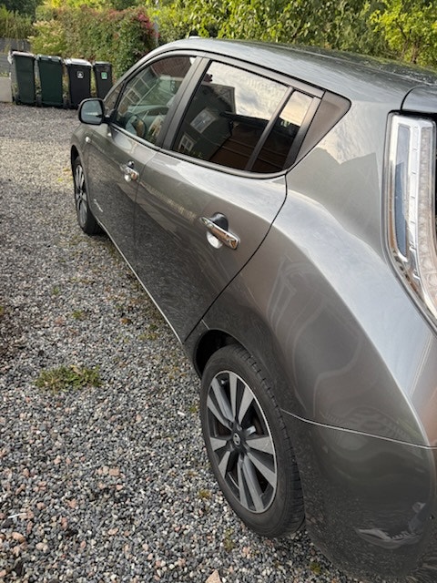 Nissan Leaf 30 kWh, 109hp, 2017