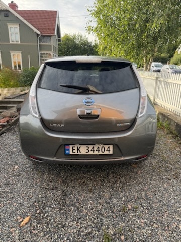 Nissan Leaf 30 kWh, 109hp, 2017