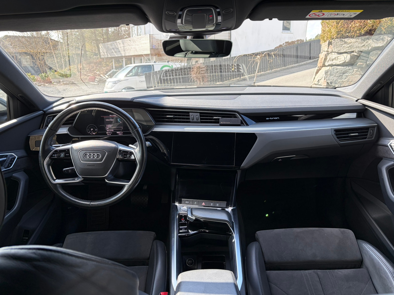 Audi e-tron 50 quattro, 313ps, 2020