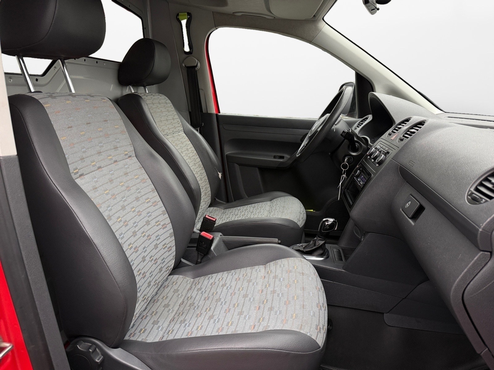Volkswagen Caddy Panel Van 1.6 TDI DPF DSG Sequential, 102hp, 2012