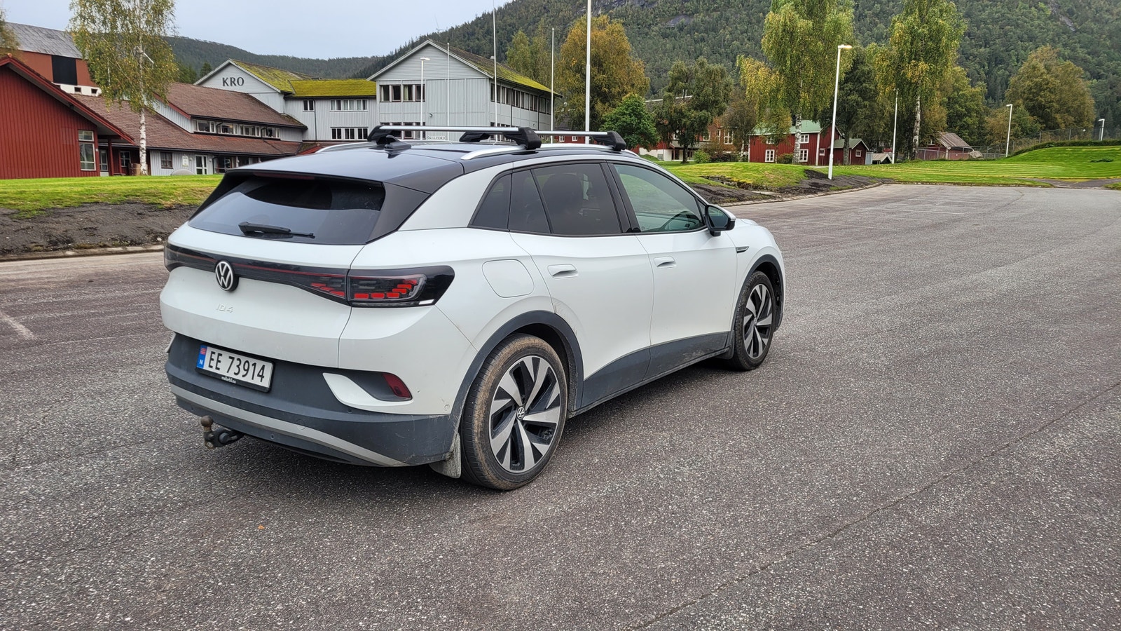 Volkswagen ID.4 Pro Performance, 204ps, 2023