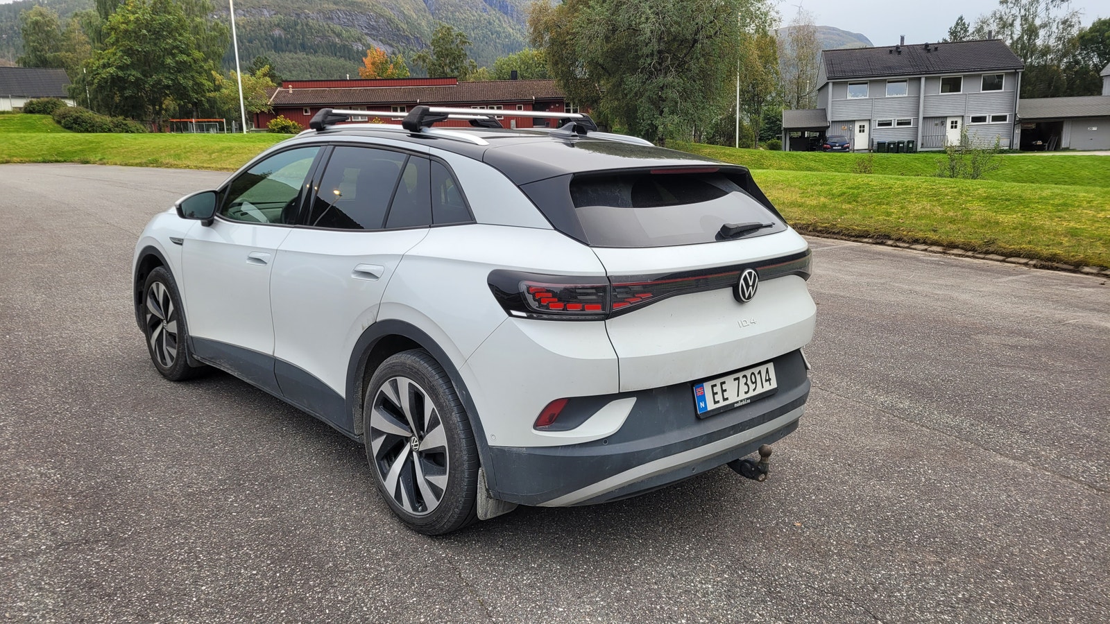 Volkswagen ID.4 Pro Performance, 204ps, 2023