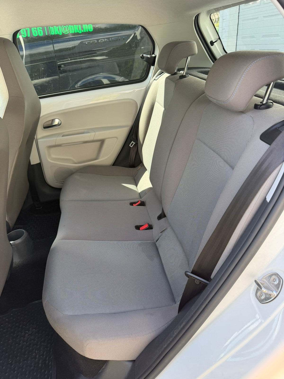 Volkswagen e-up!, 82ps, 2015