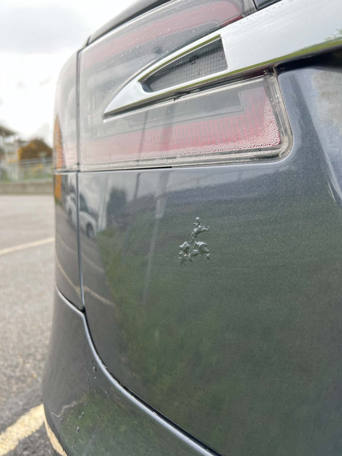 Tesla Model S 85D, 423ps, 2015