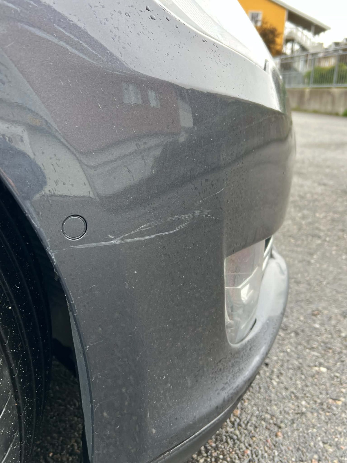 Tesla Model S 85D, 423ps, 2015