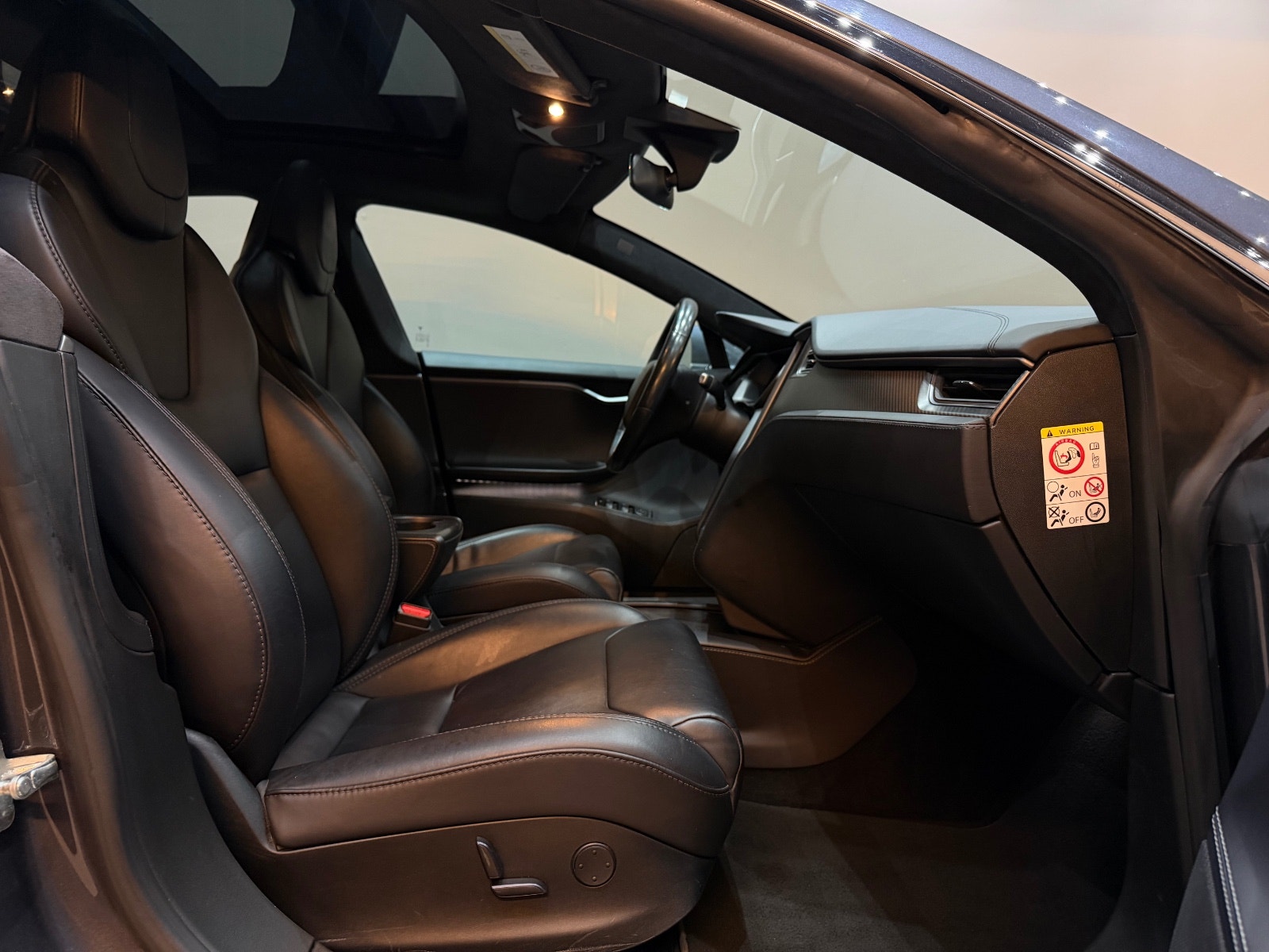 Tesla Model S 75D, 525hp, 2018
