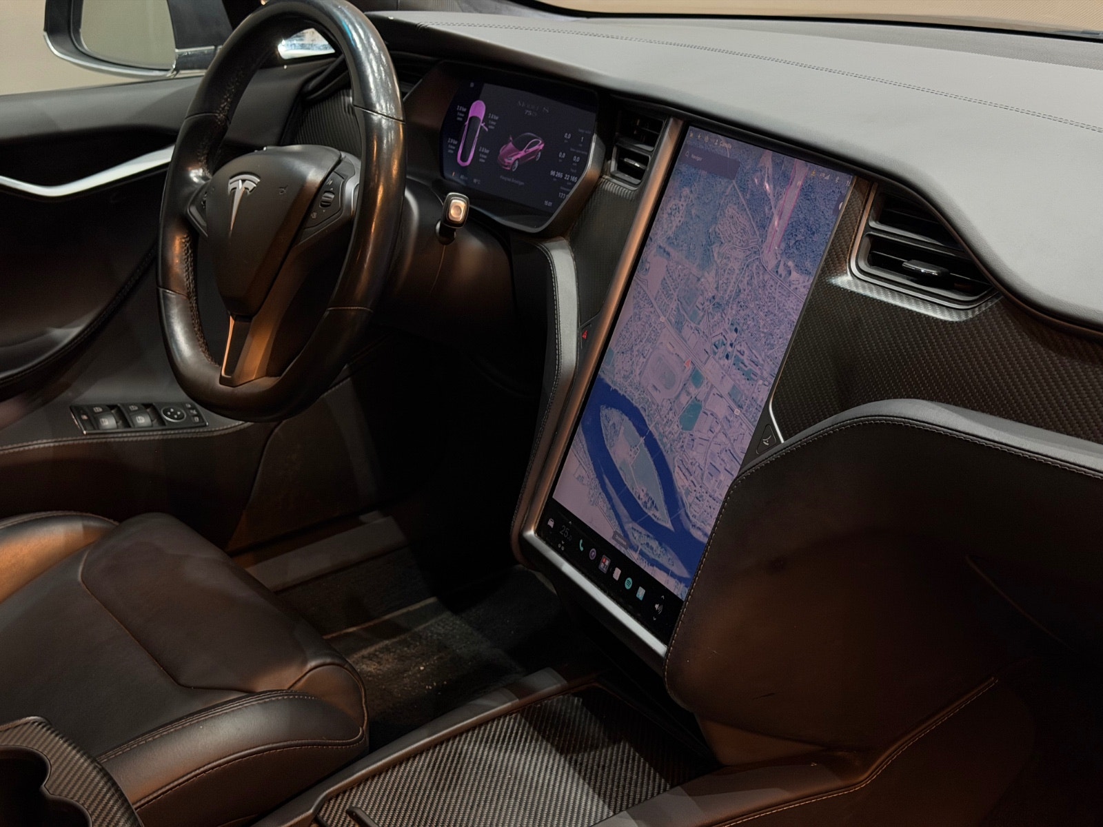 Tesla Model S 75D, 525hp, 2018