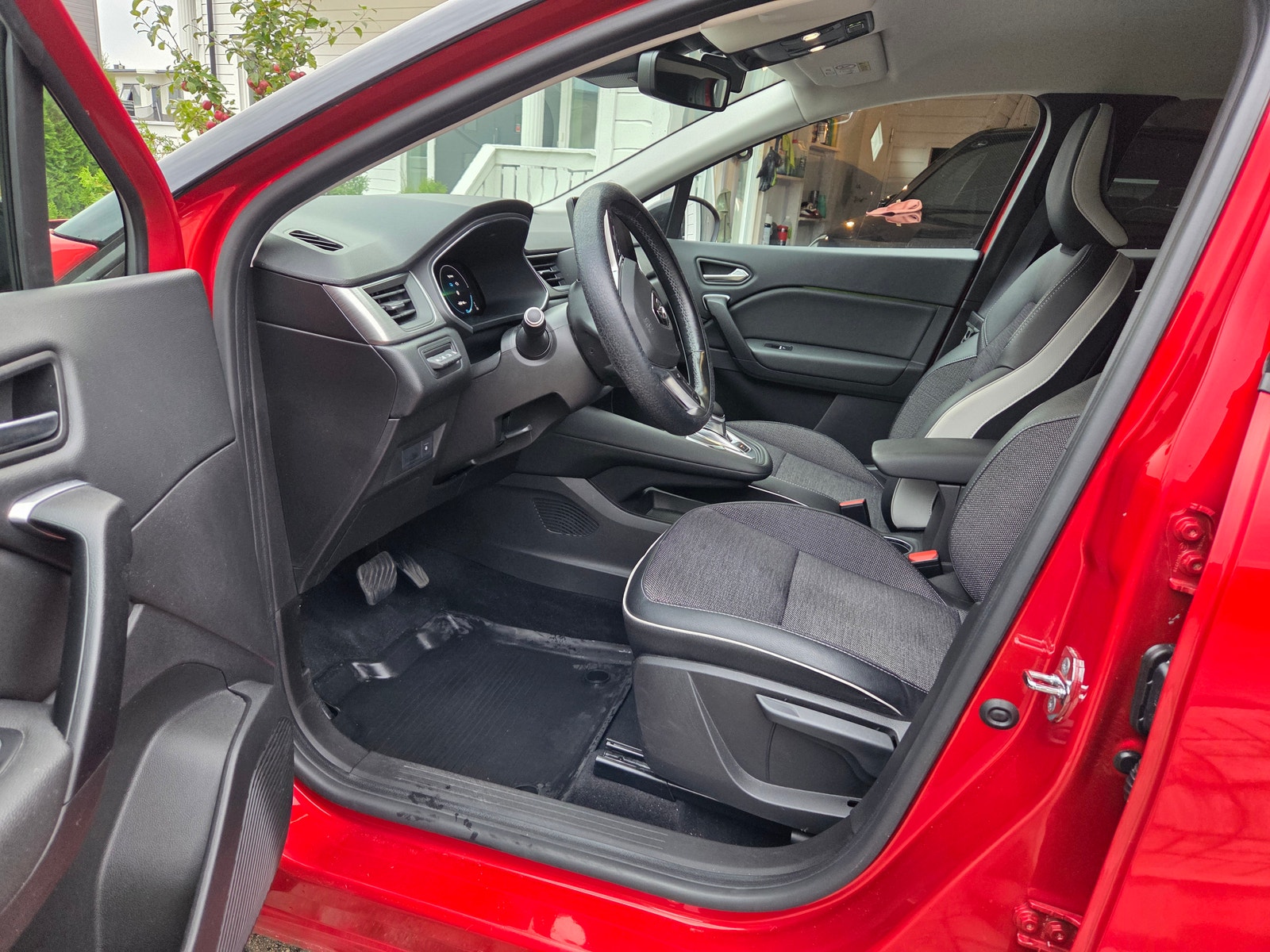 Renault Captur E-TECH Plugin-Hybrid 160 MultiMode, 160ps, 2021