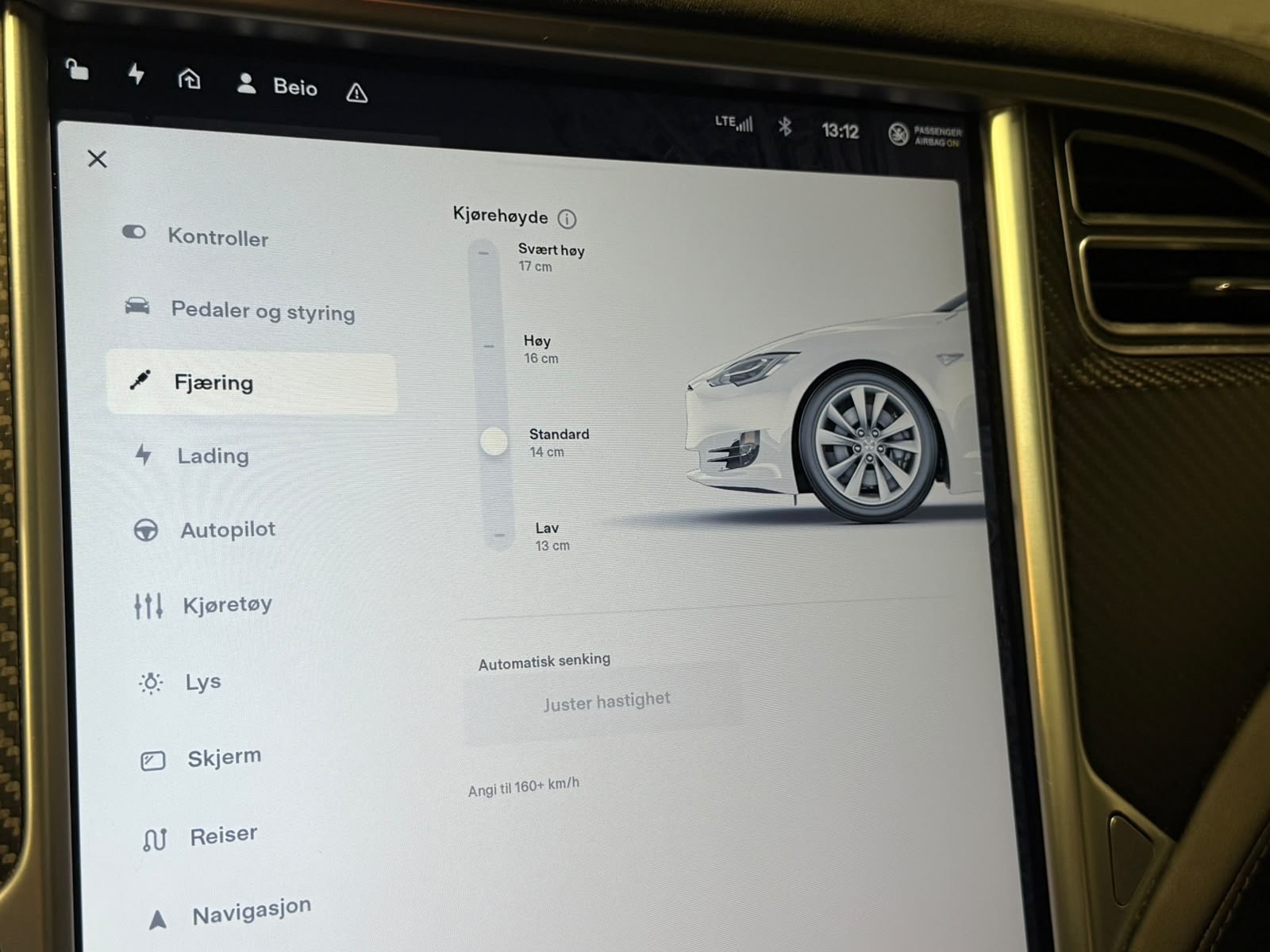 Tesla Model S 90D, 423ps, 2017