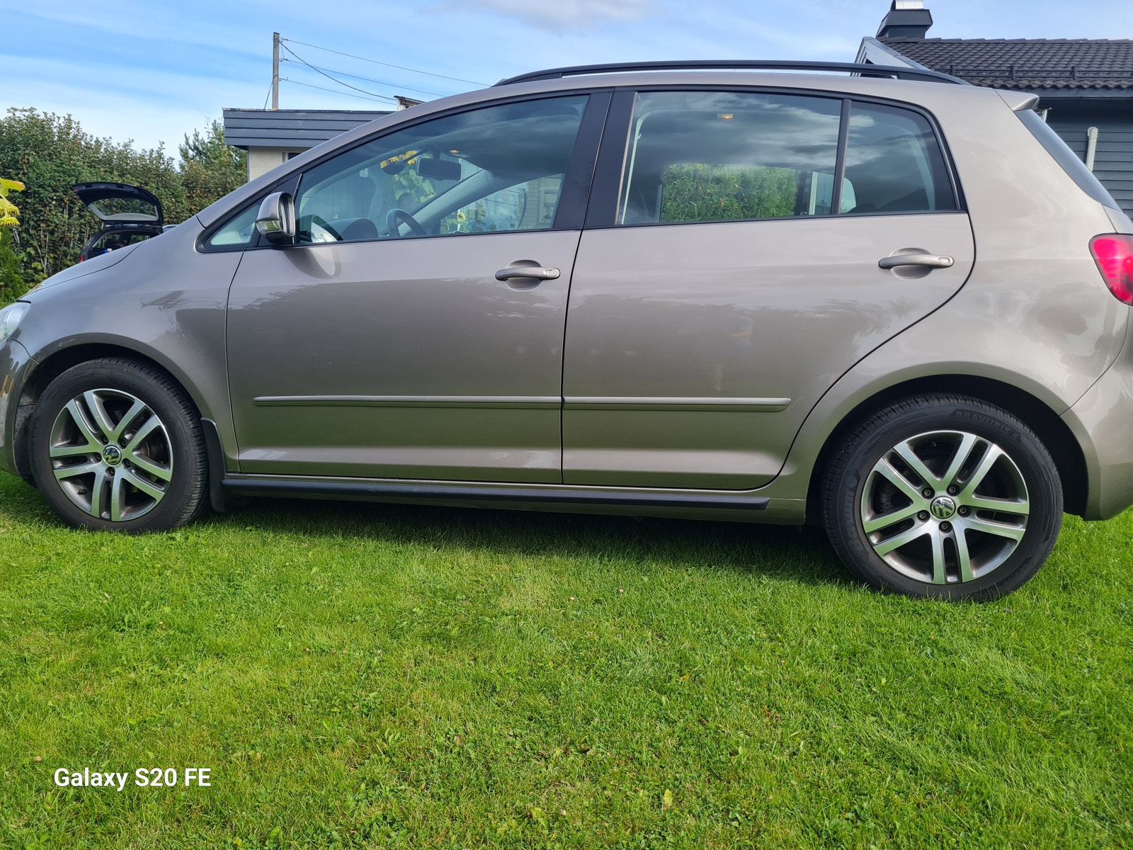 Volkswagen Golf Plus 1.2 TSI DSG Sequential, 105hp, 2013