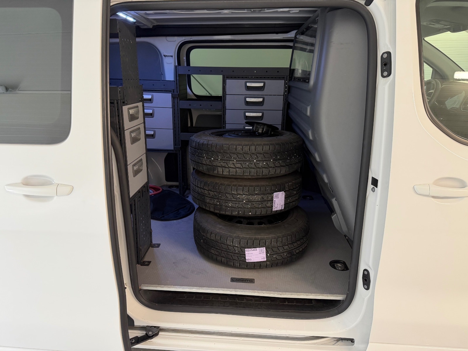 Citroën ë-Jumpy 75, 136ps, 2021