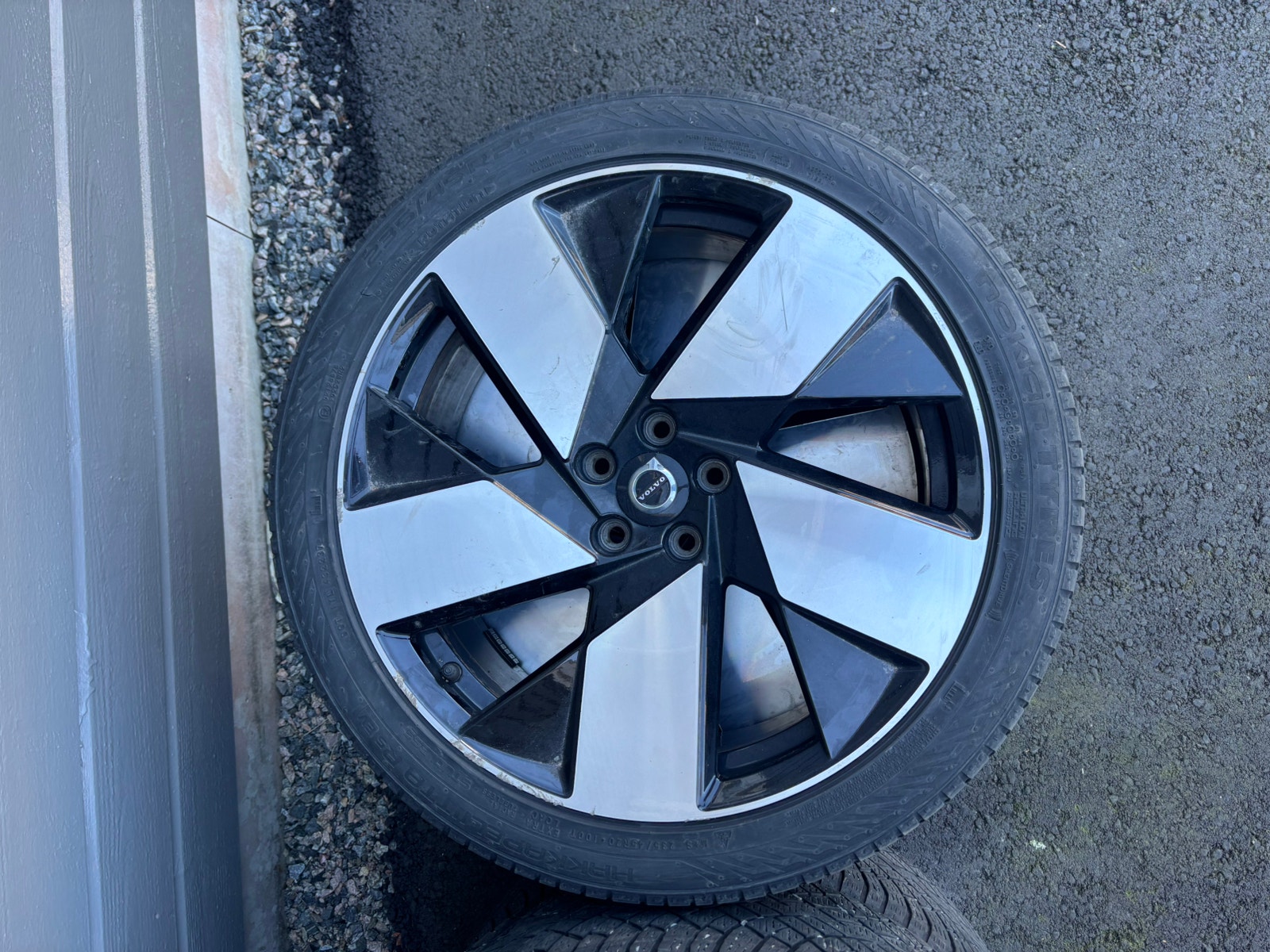 Volvo C40 Recharge Twin, 408ps, 2023