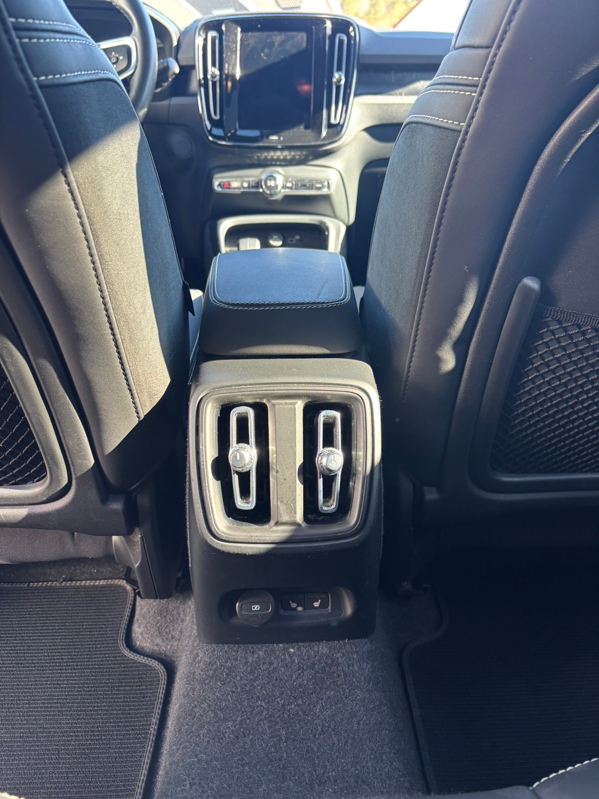 Volvo C40 Recharge Twin, 408ps, 2023