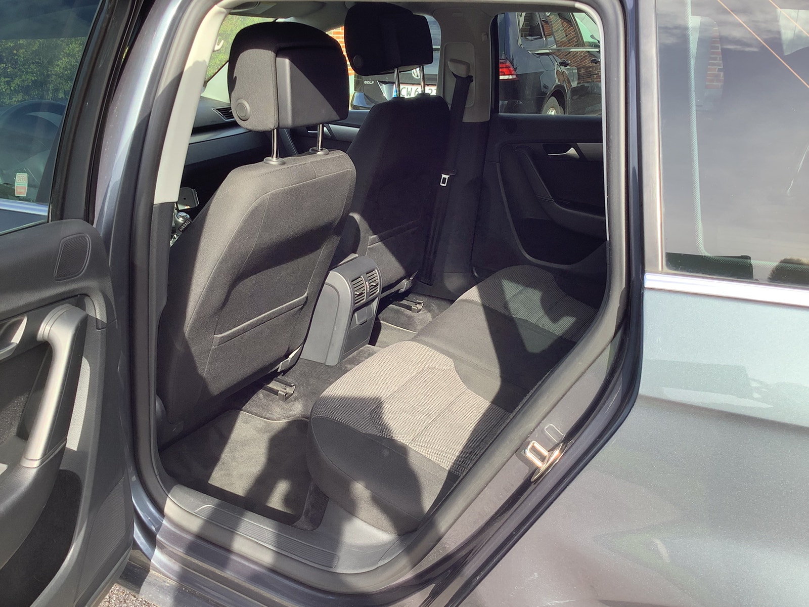 Volkswagen Passat Variant 2.0 TDI DPF BMT Manual, 6-trins, 140ps, 2014