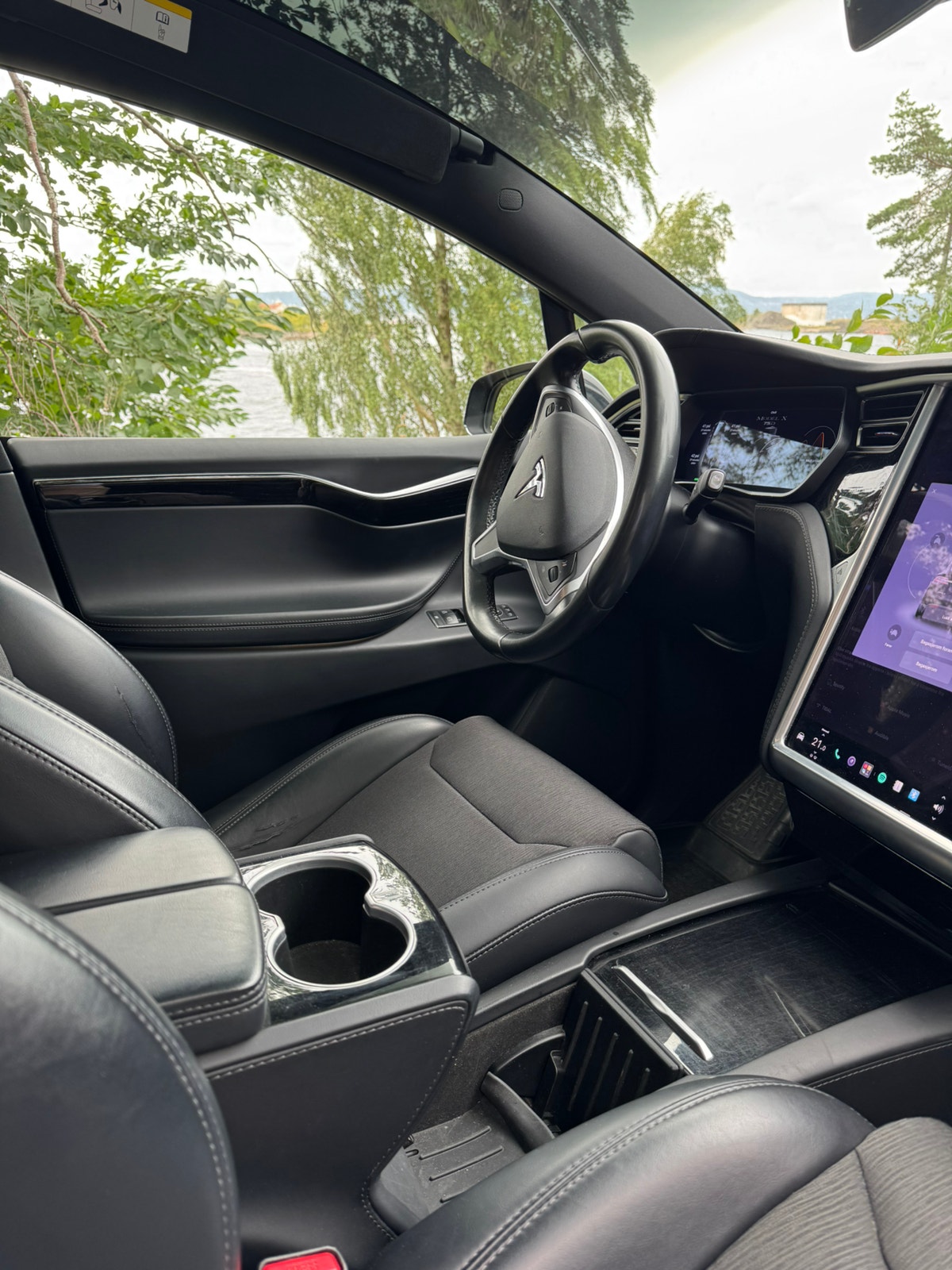 Tesla Model X 75D, 525ps, 2018