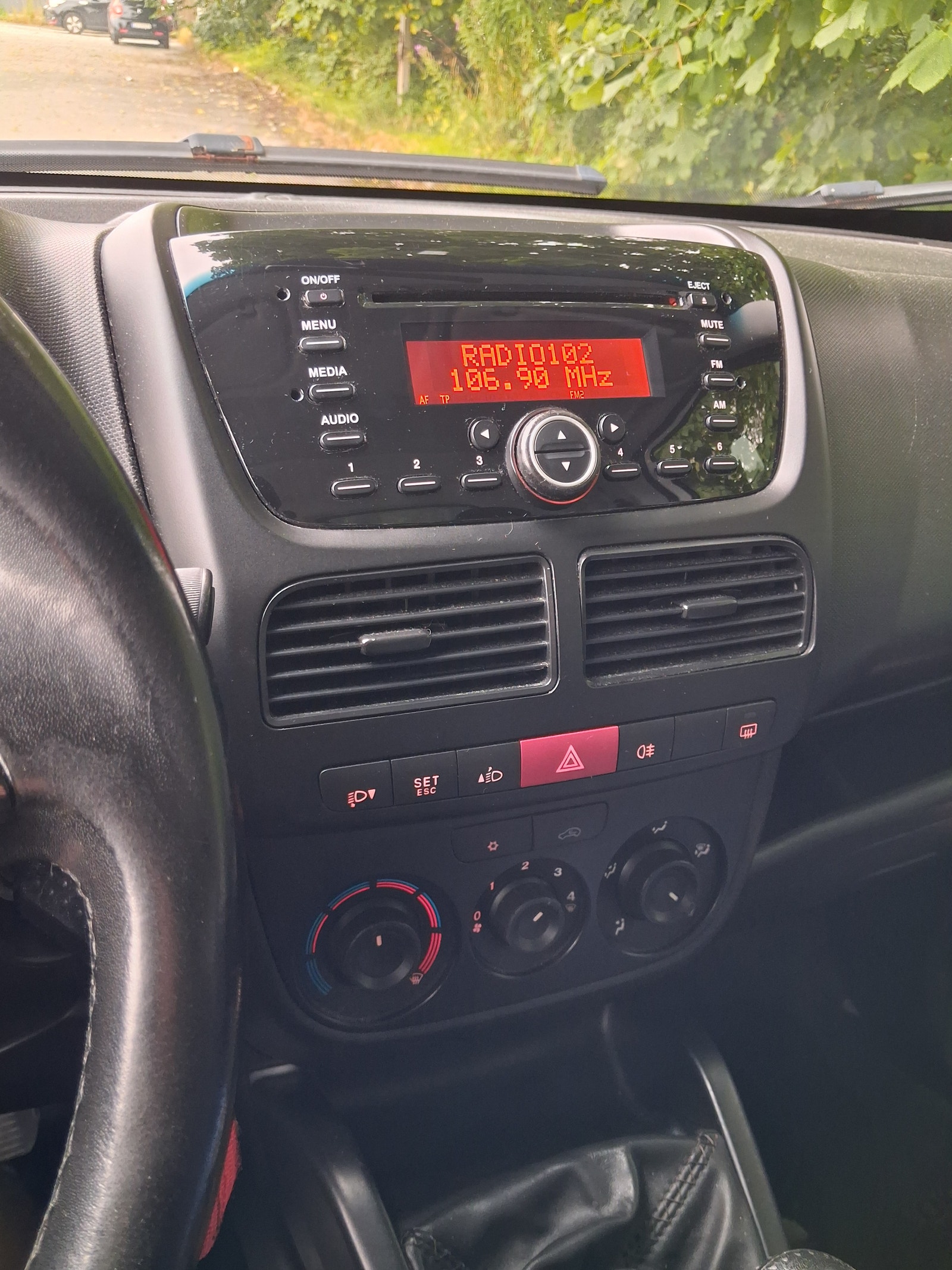 Opel Combo Van 2.4t 1.6 CDTI ecoFLEX S/S Manuell, 105hk, 2012