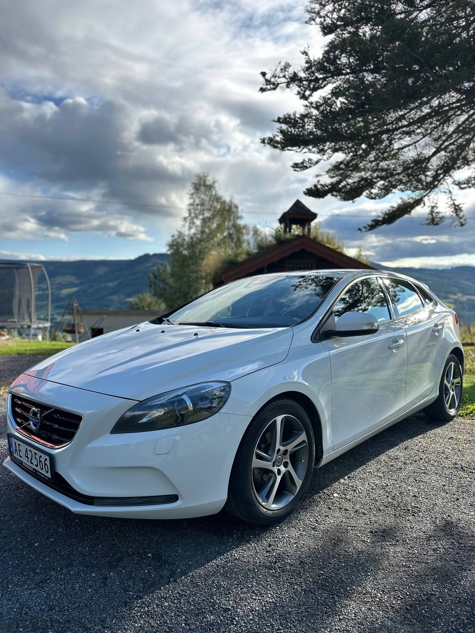 Volvo V40 D2 Manual, 6-trins, 115ps, 2015