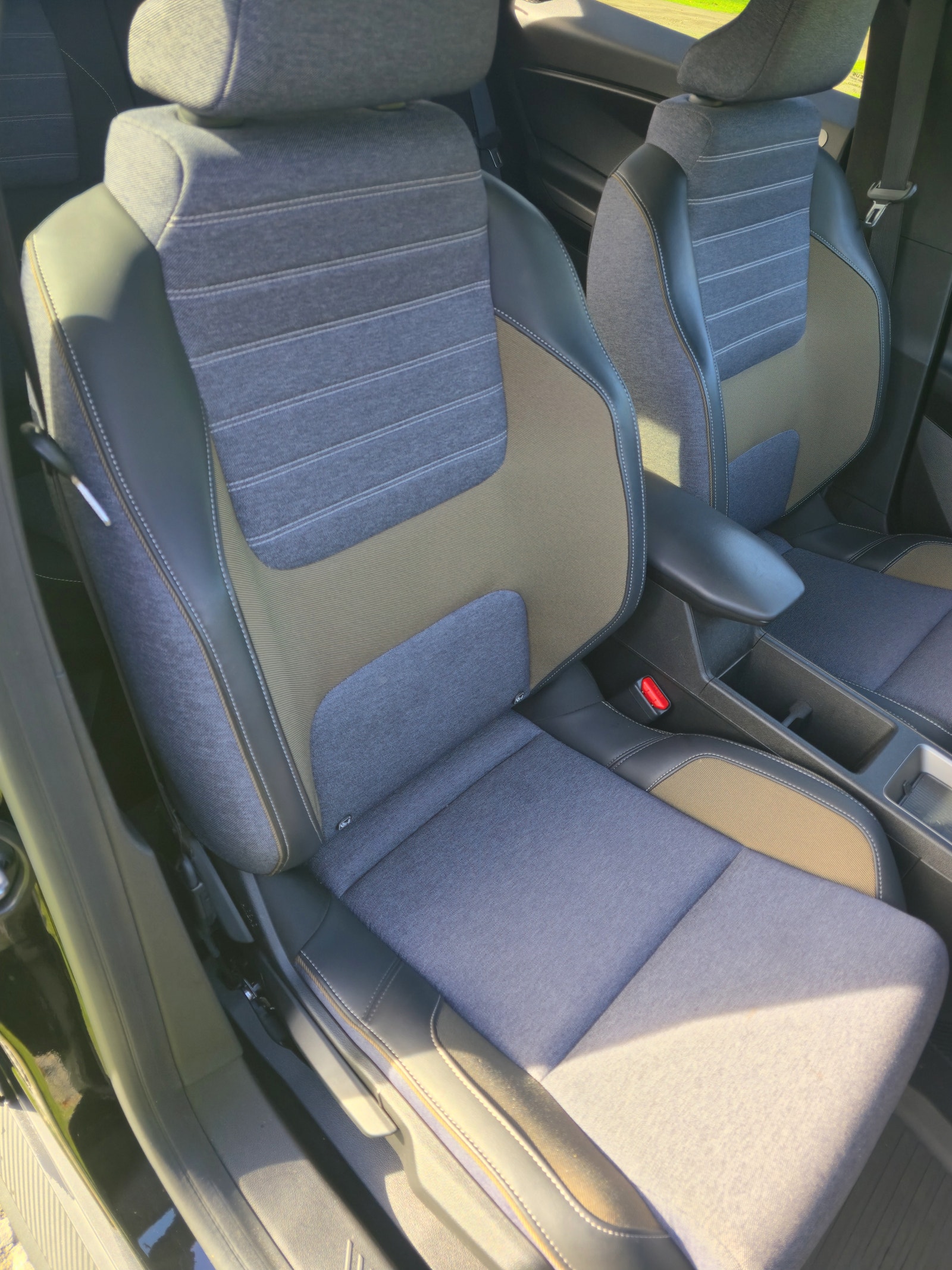 Renault 5 E-Tech 52 kWh, 150ps, 2025