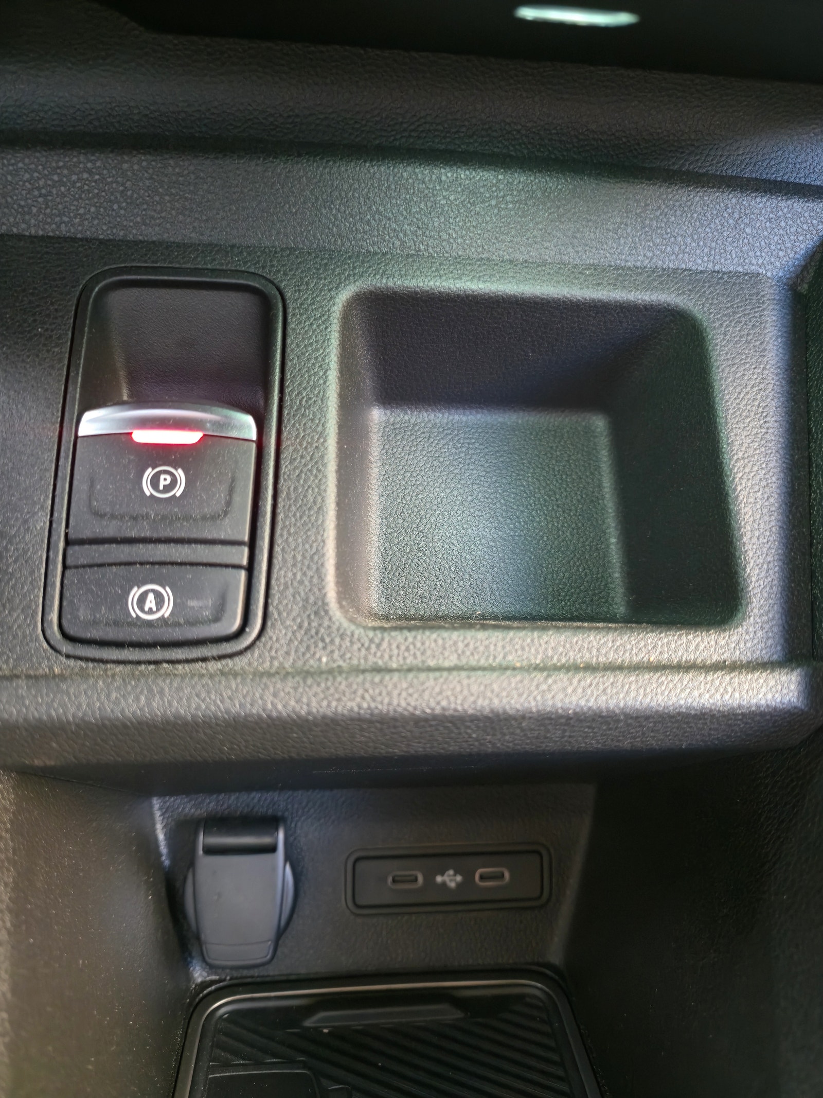 Renault 5 E-Tech 52 kWh, 150ps, 2025