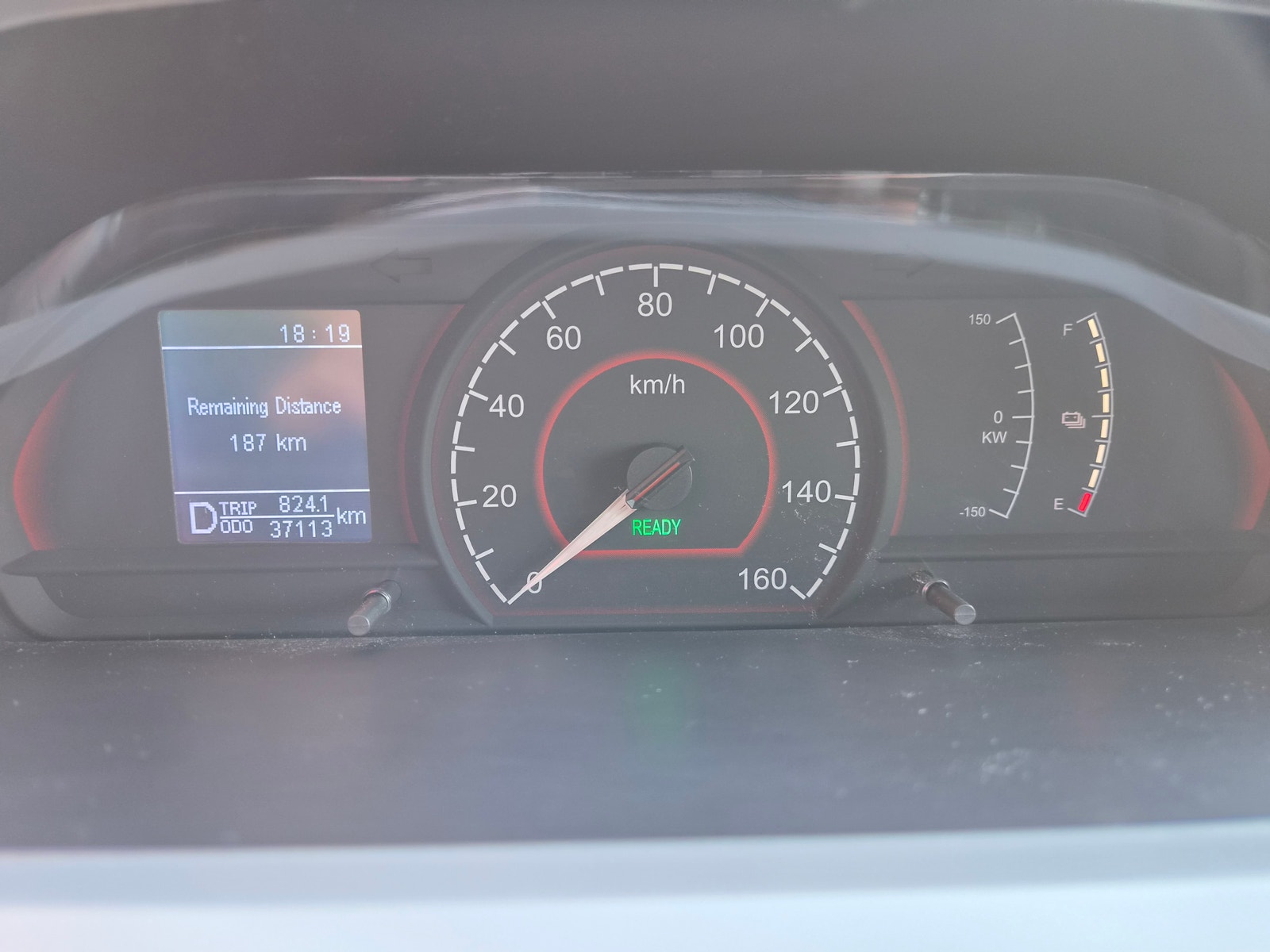 Maxus EV80 56 kWh, 136ps, 2021