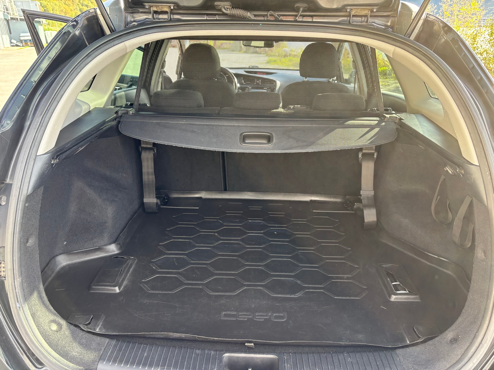 Kia cee'd_sw 1.6 CRDi Automatisk, 110hk, 2013