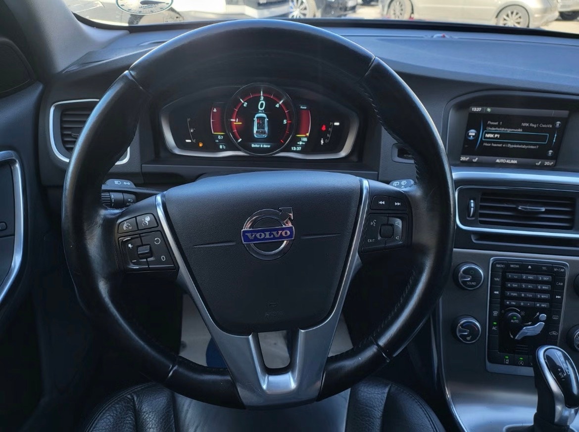 Volvo V60 D2 Powershift, 115hp, 2014
