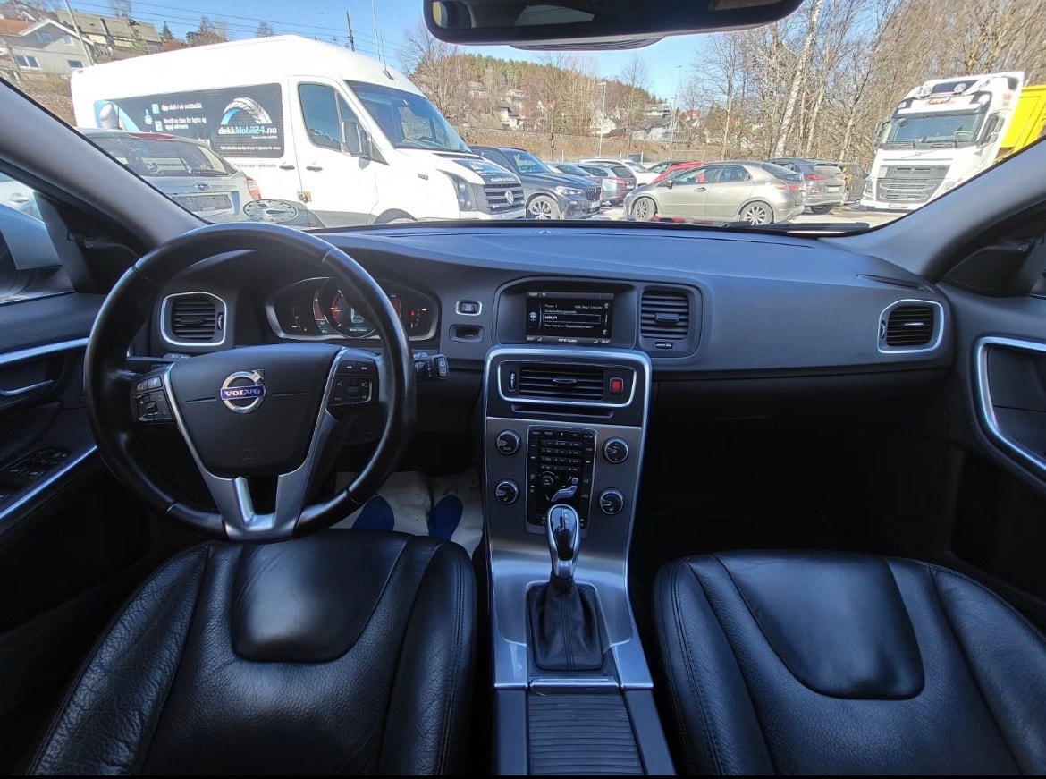 Volvo V60 D2 Powershift, 115hp, 2014