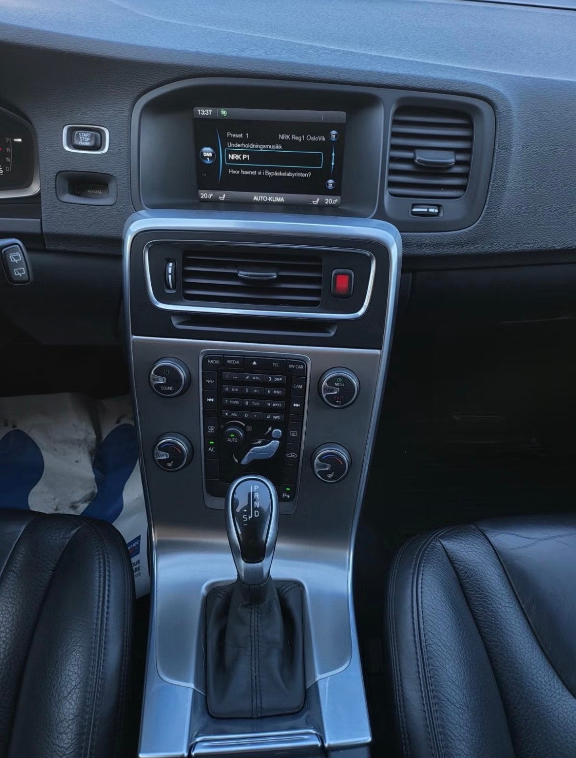 Volvo V60 D2 Powershift, 115hp, 2014