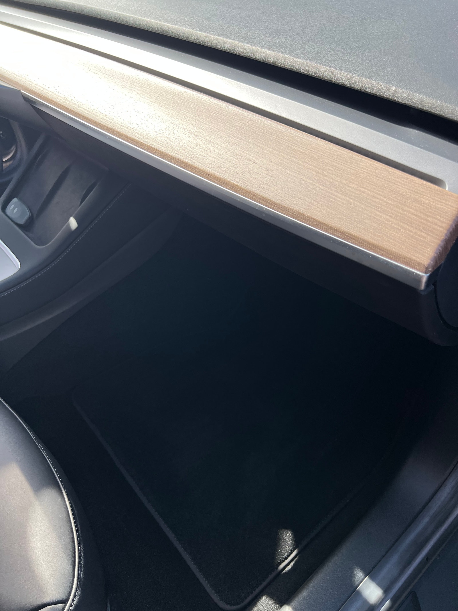 Tesla Model 3 Standard Range Plus, 325ps, 2021