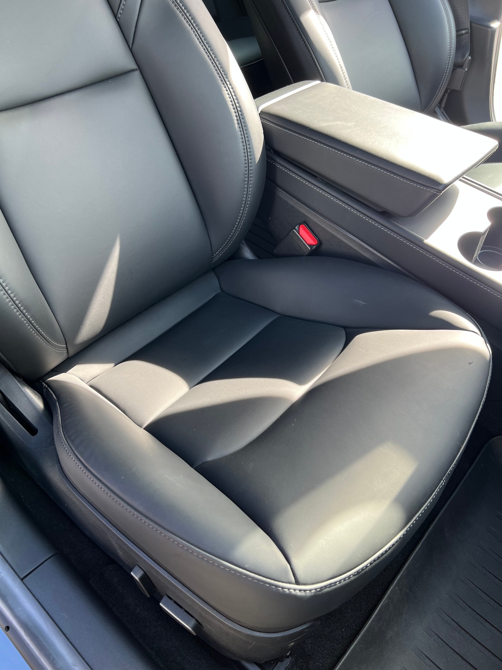 Tesla Model 3 Standard Range Plus, 325ps, 2021