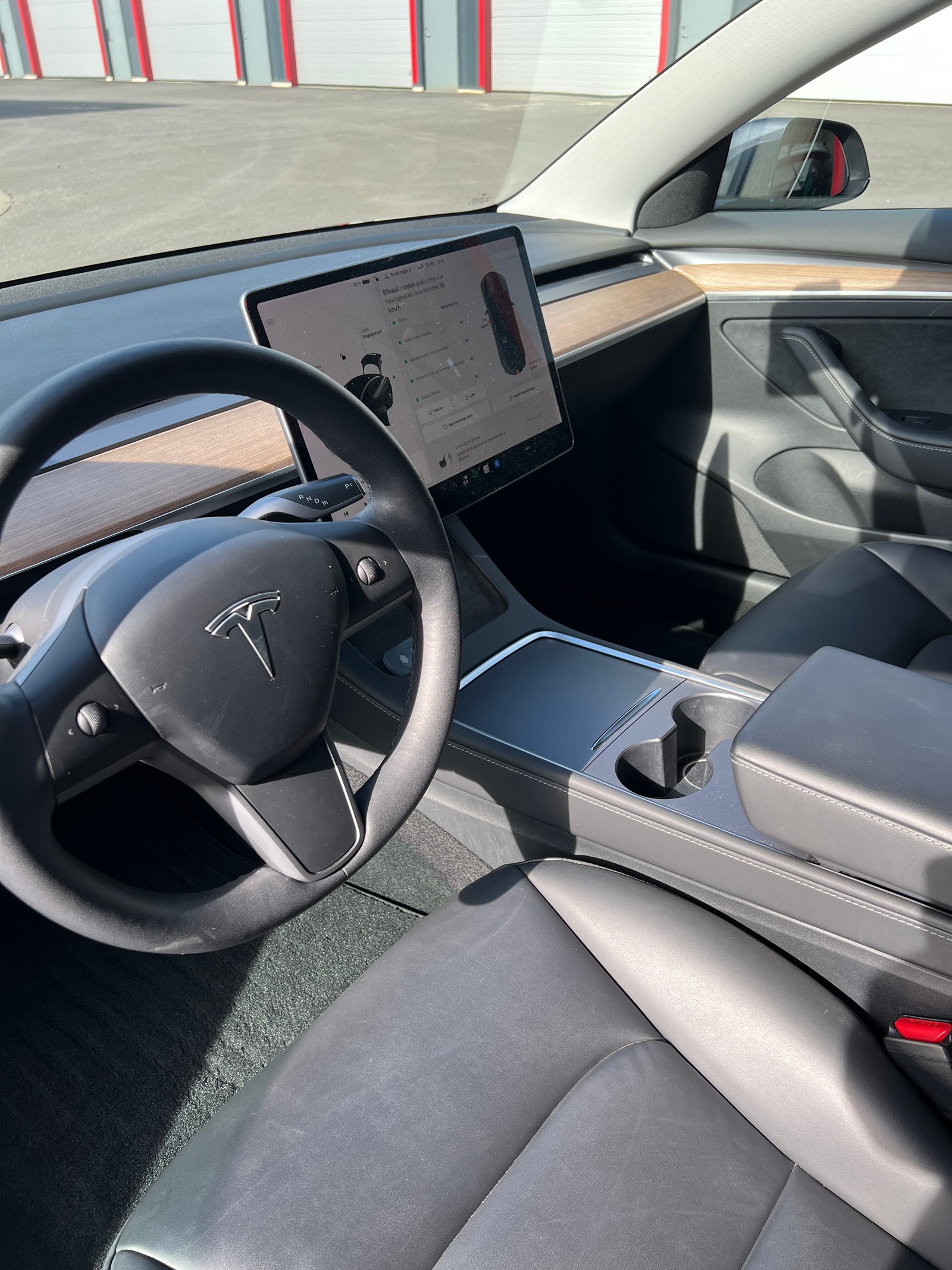 Tesla Model 3 Standard Range Plus, 325ps, 2021