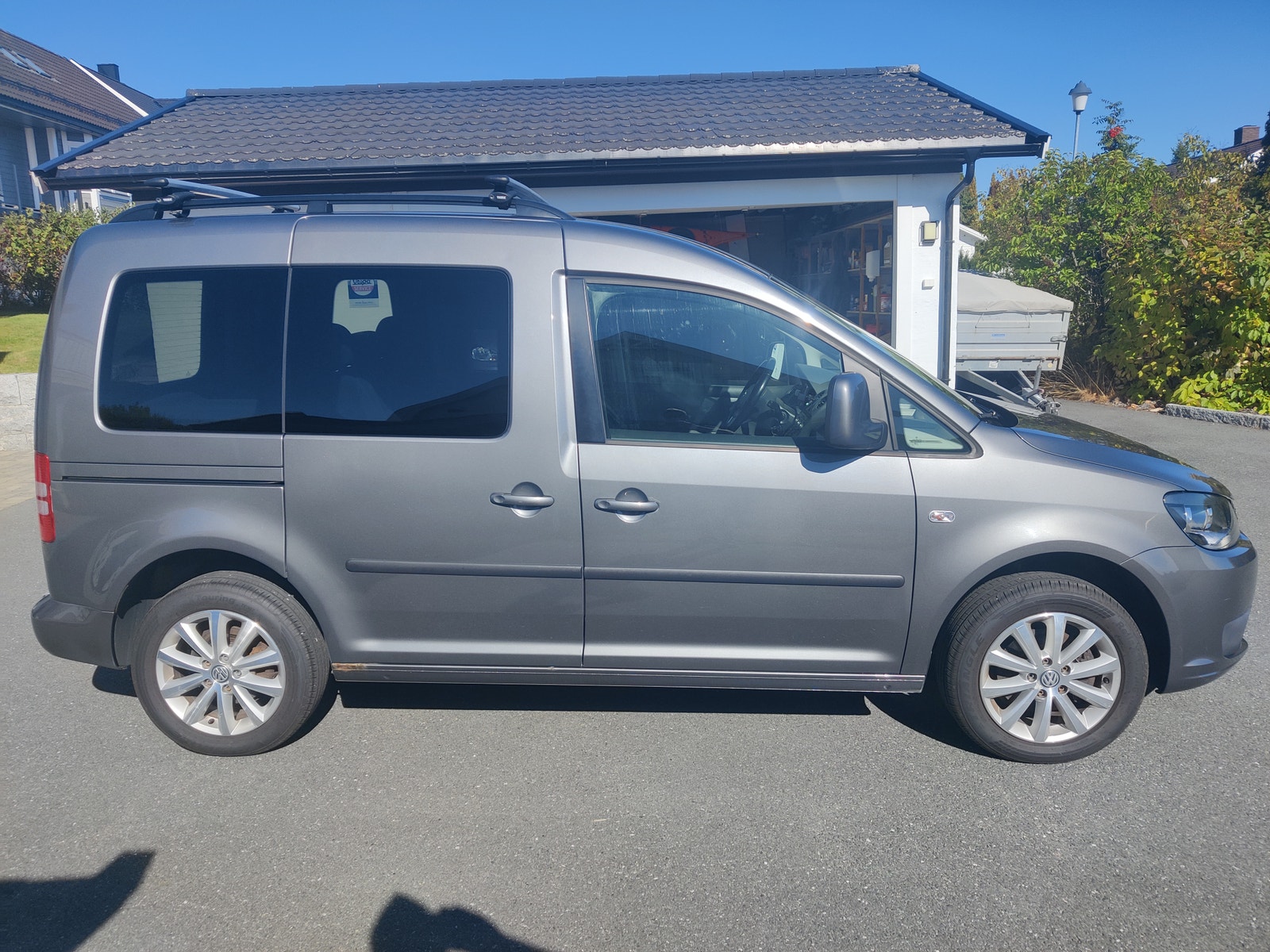 Volkswagen Caddy 1.6 TDI BMT DPF Manual, 5-trins, 102ps, 2015