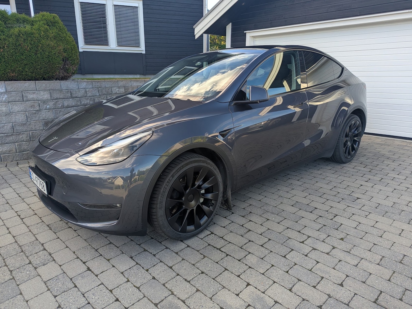 Tesla Model Y Long Range AWD, 514ps, 2021