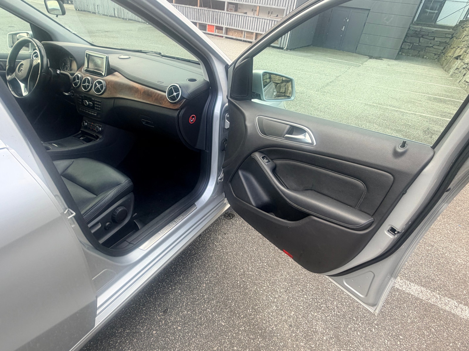 Mercedes-Benz B 180 CDI BlueEFFICIENCY 7G-DCT, 109ps, 2012
