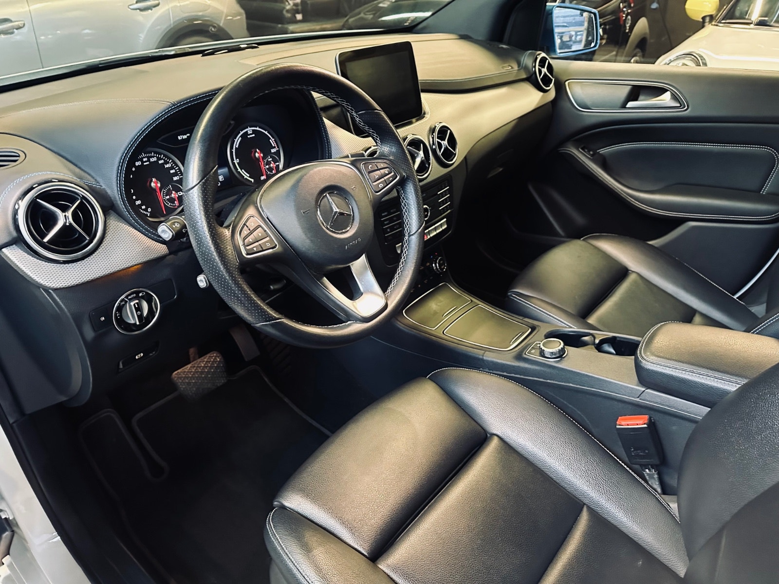 Mercedes-Benz B 250 e, 88hk, 2017