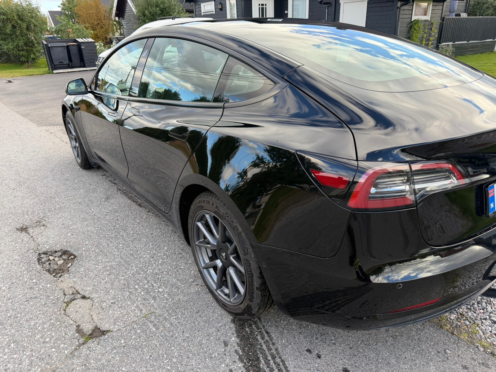 Tesla Model 3 Long Range AWD, 498ps, 2021