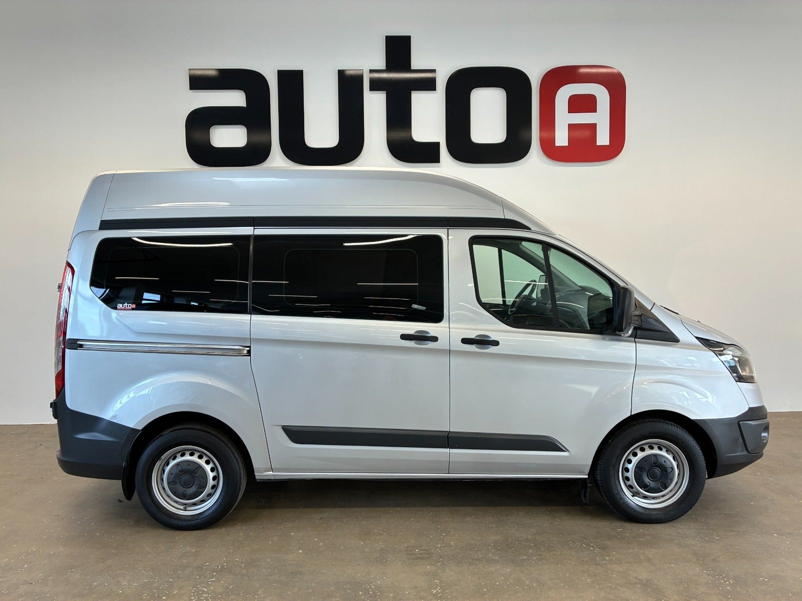 Ford Transit Custom 310 Combi 2.0 TDCi SelectShift, 6-trins, 130ps, 2016