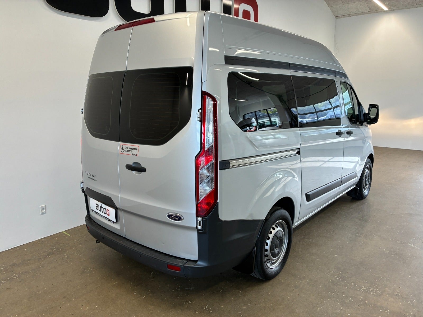 Ford Transit Custom 310 Combi 2.0 TDCi SelectShift, 6-trins, 130ps, 2016