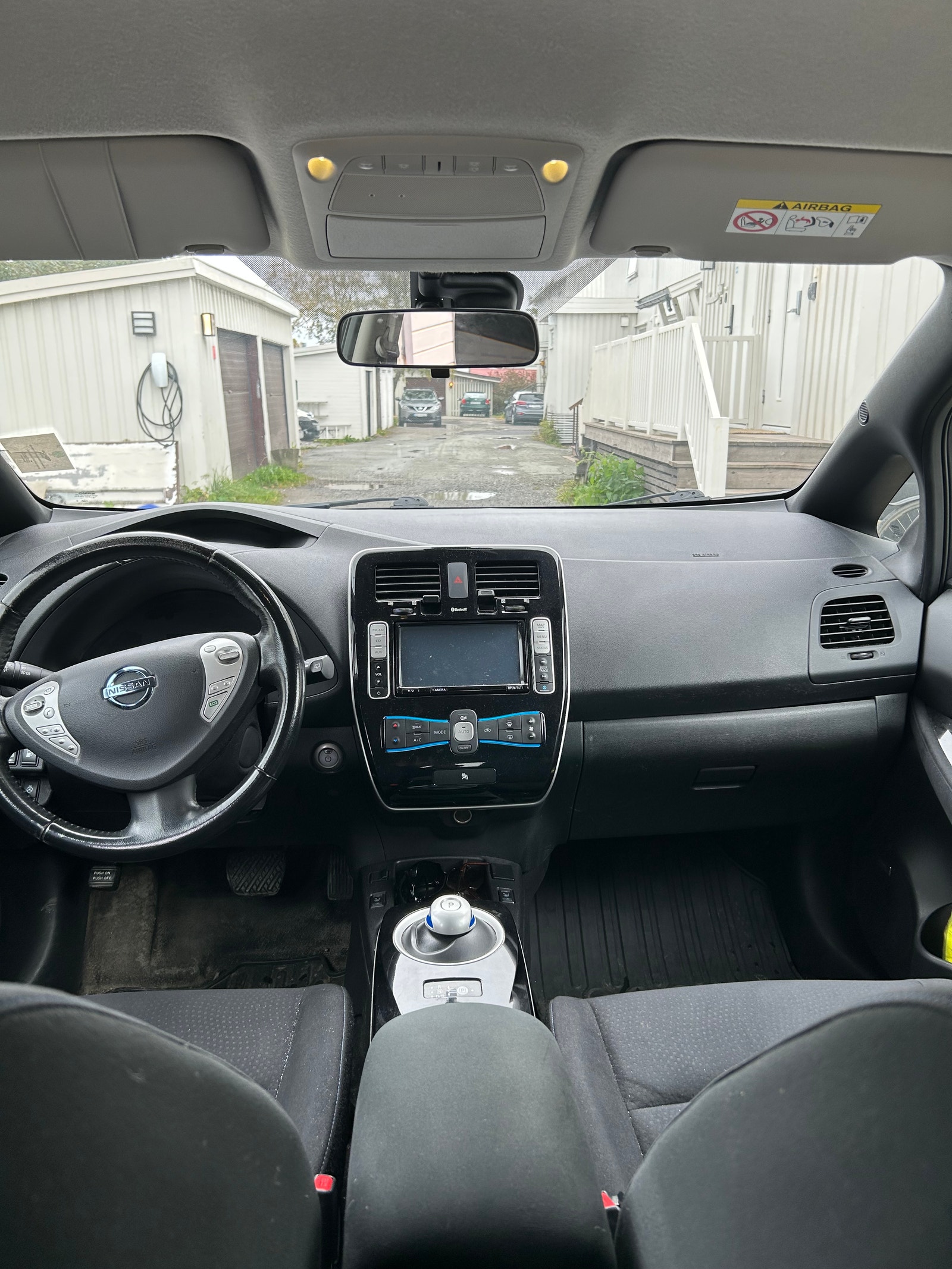 Nissan Leaf 24 kWh, 109hp, 2015