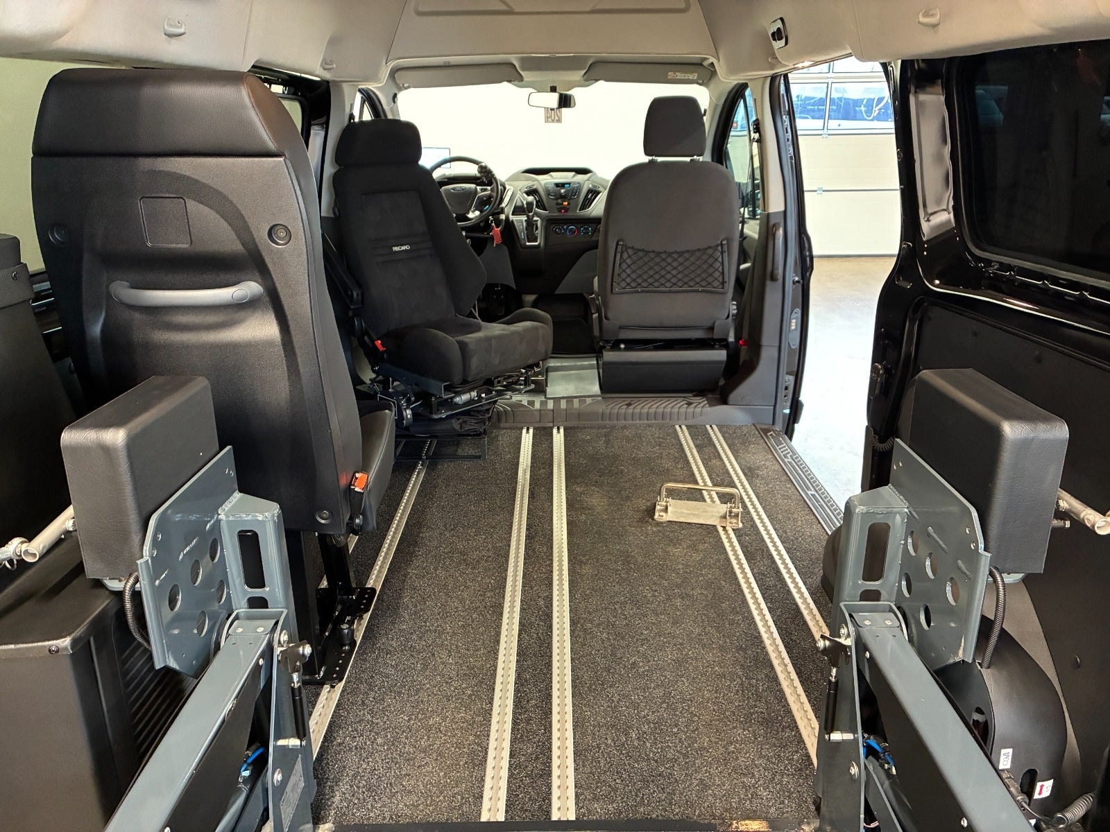 Ford Transit Custom 310 Combi 2.0 TDCi SelectShift, 6-trins, 130ps, 2018