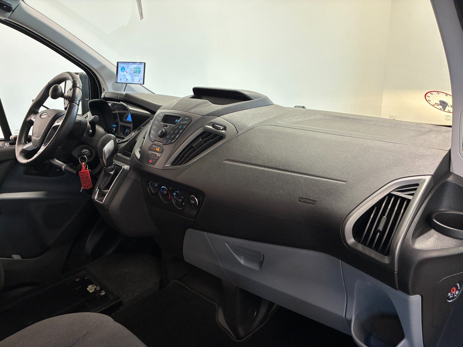 Ford Transit Custom 310 Combi 2.0 TDCi SelectShift, 6-trins, 130ps, 2018