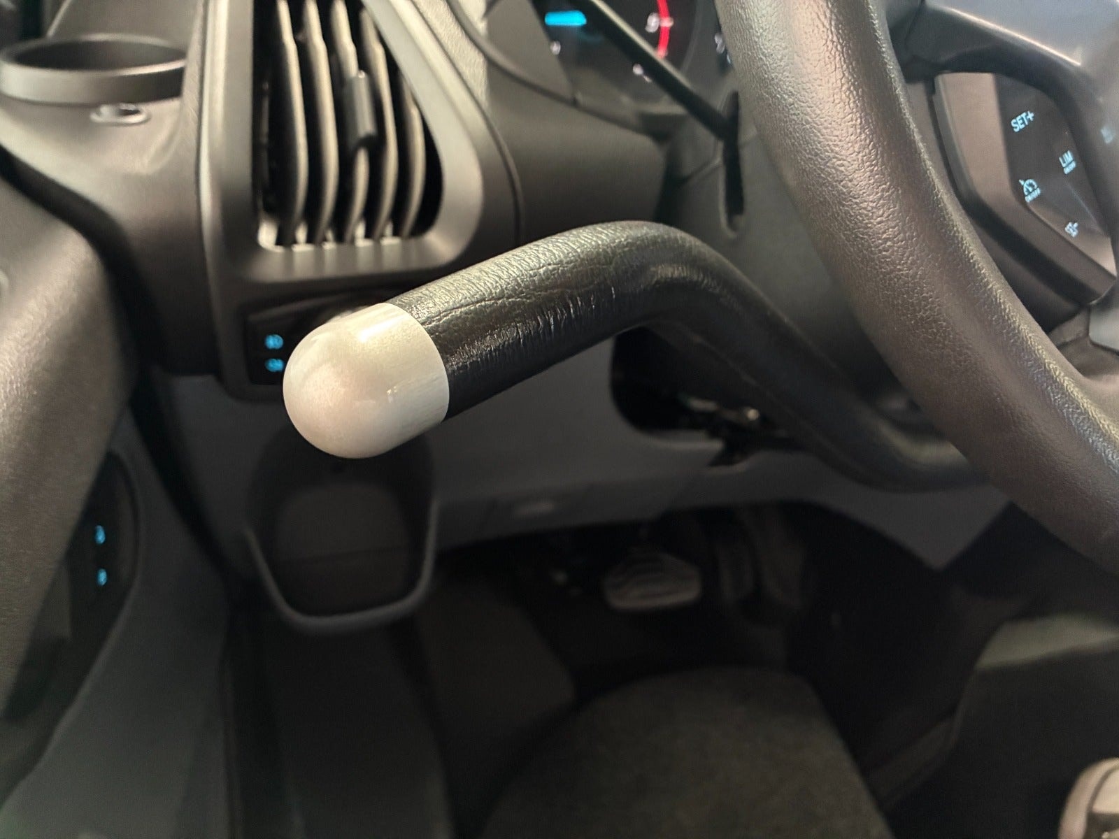 Ford Transit Custom 310 Combi 2.0 TDCi SelectShift, 6-trins, 130ps, 2018