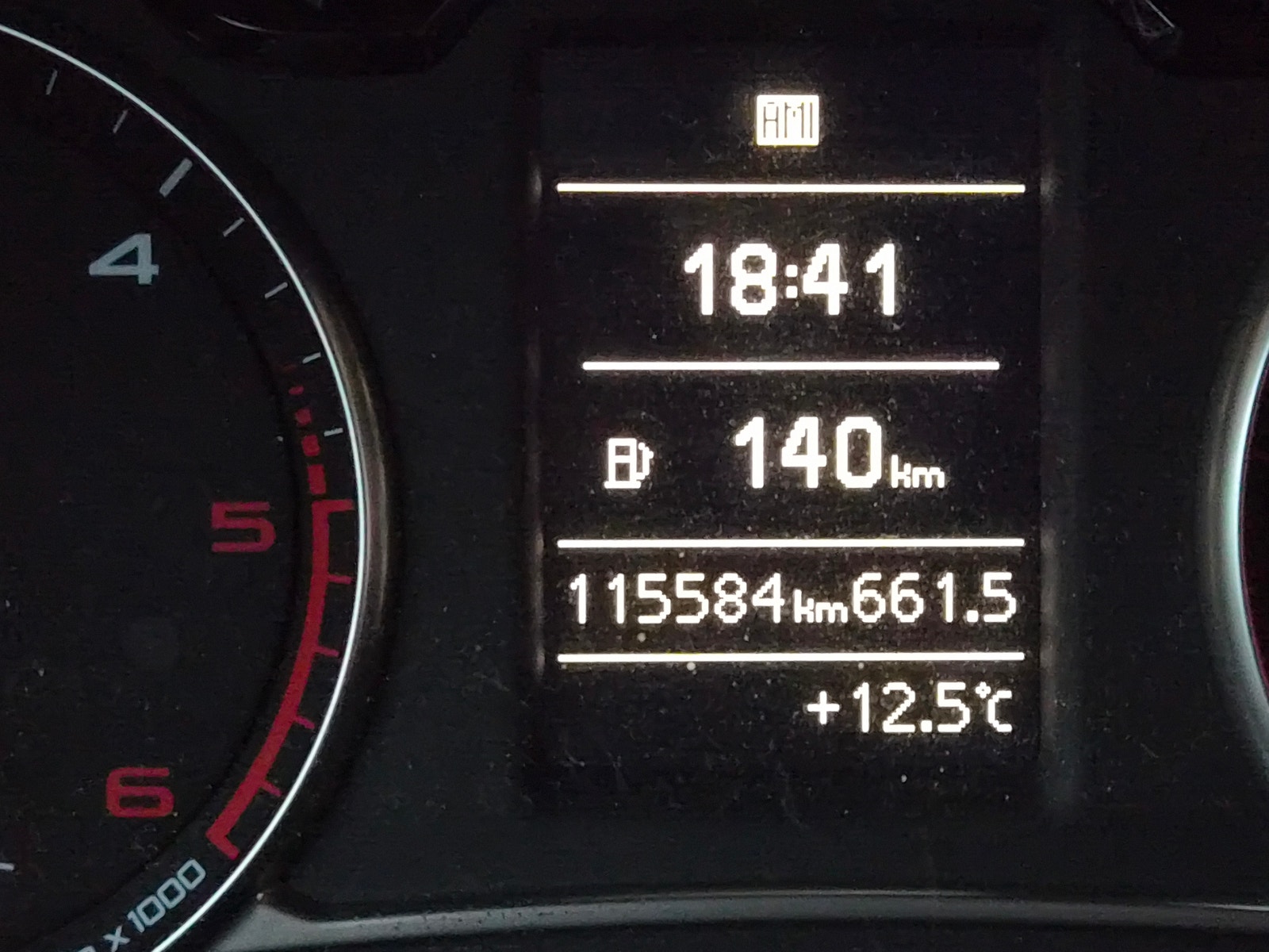 Audi A1 1.6 TDI  Manual, 105hp, 2011