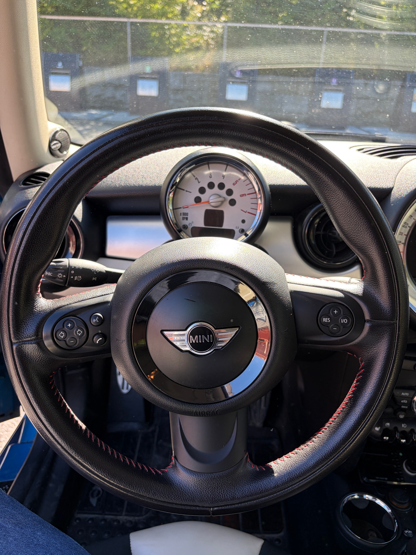MINI Cooper D Manual, 6-trins, 112ps, 2011